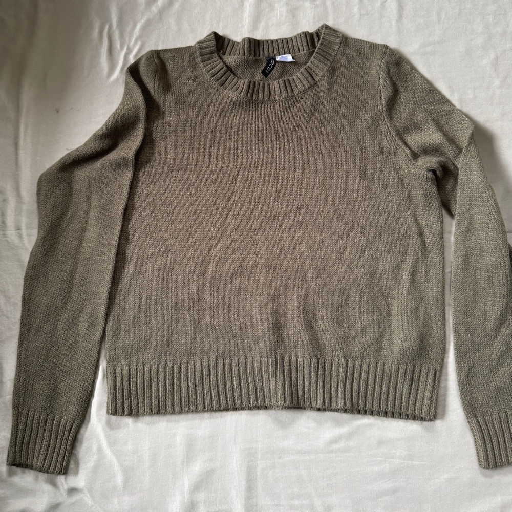 H&M Green Crew Neck Sweater Ribbed Knit size S